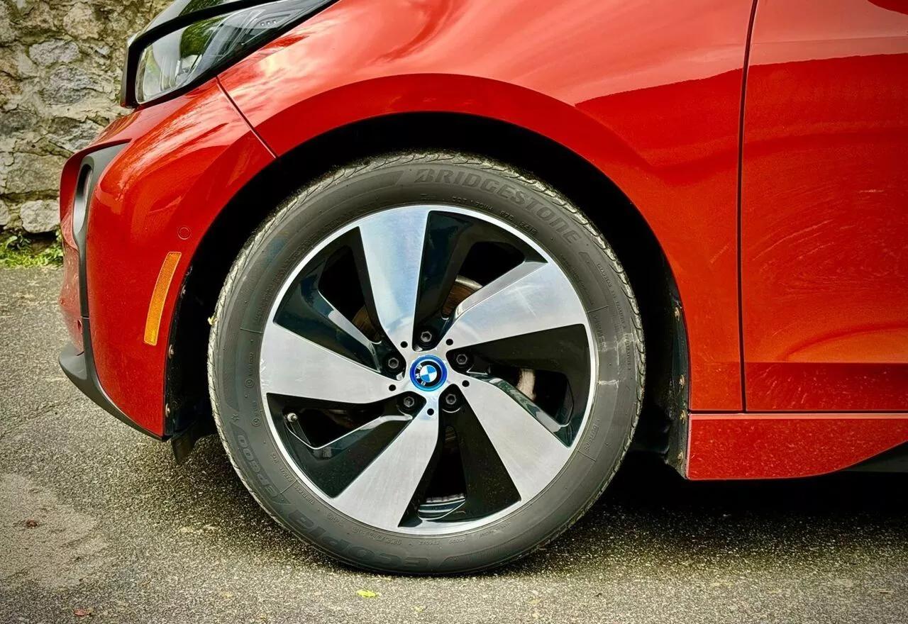 BMW i3  2015231