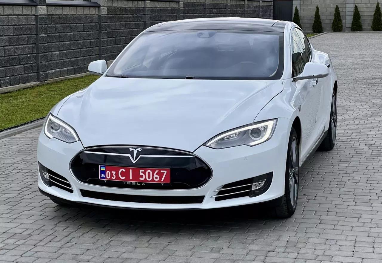 Tesla Model S  85 kWh 201681