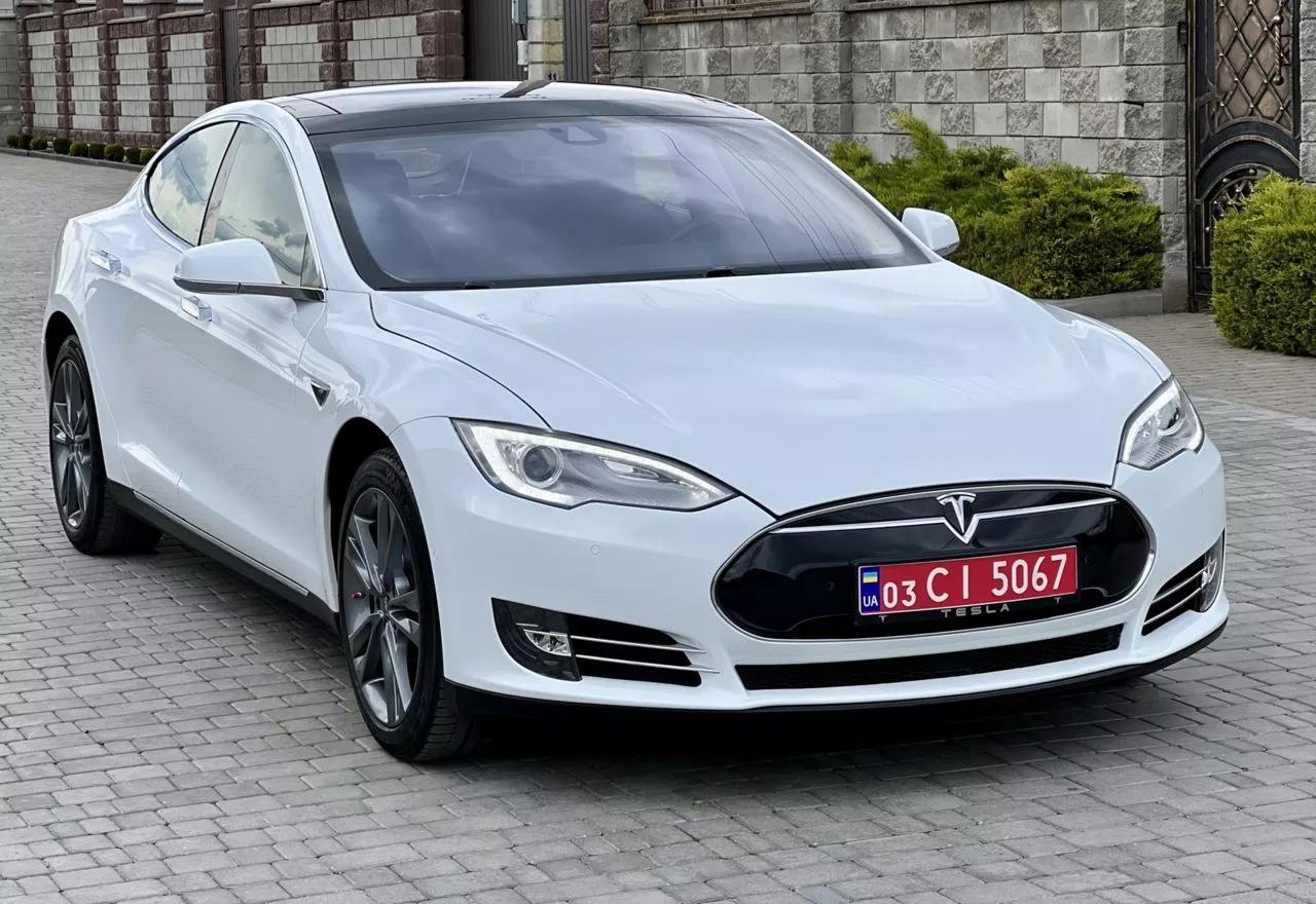 Tesla Model S  85 kWh 2016thumbnail101