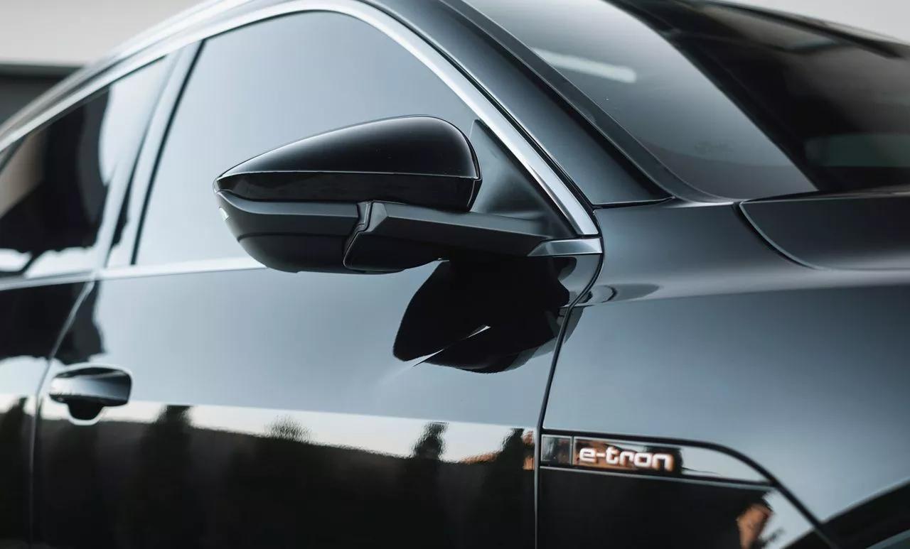 Audi E-tron  71 kWh 2019thumbnail171