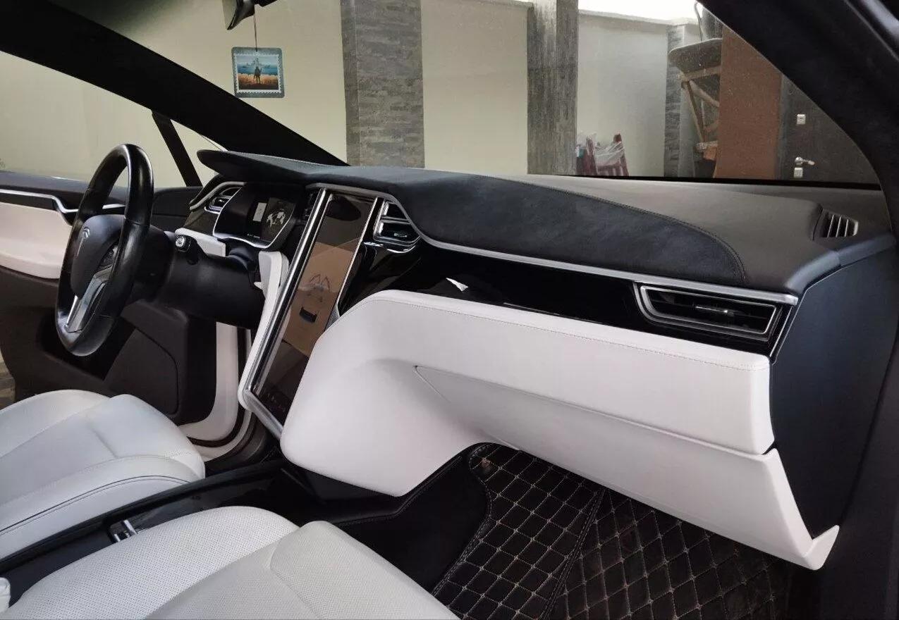 Tesla Model X  90 kWh 201651