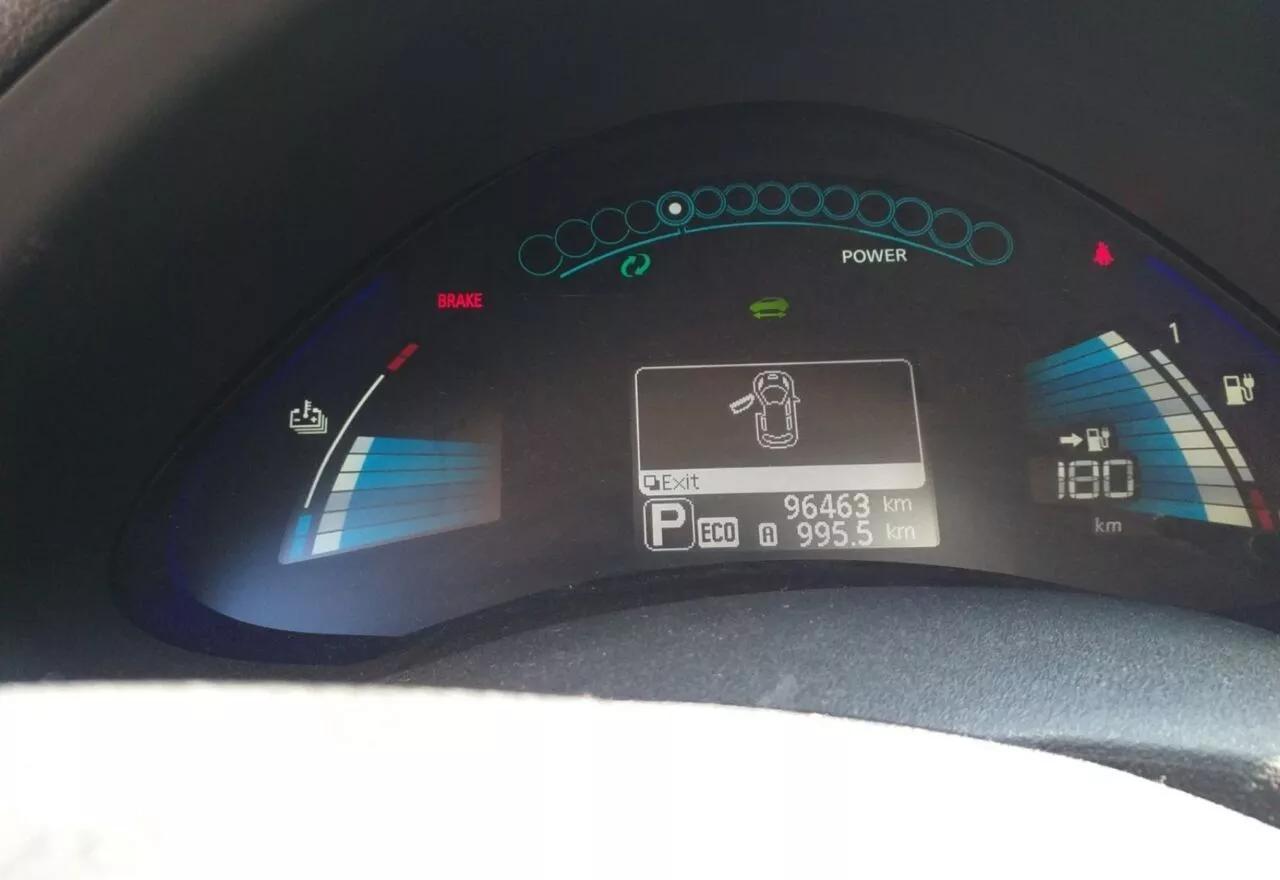 Nissan Leaf  30 kWh 2016thumbnail11