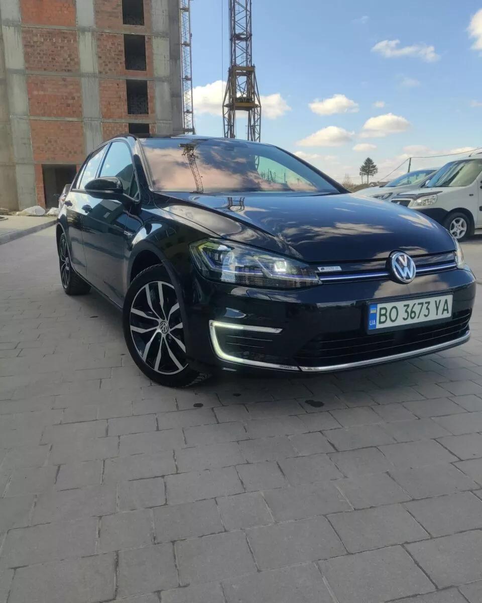 Volkswagen e-Golf  202061