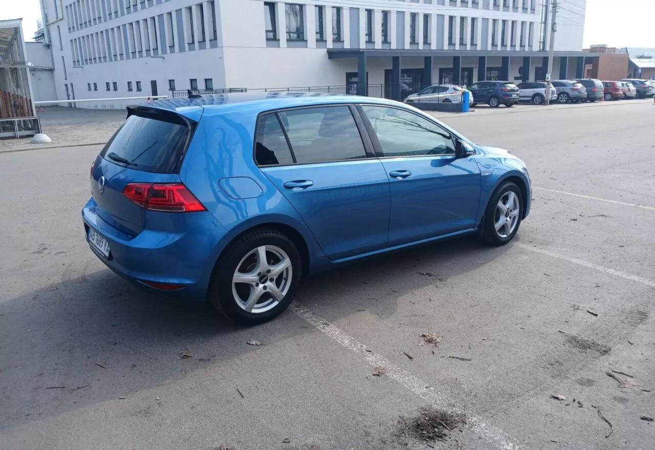 Volkswagen e-Golf  24 kWh 2015131