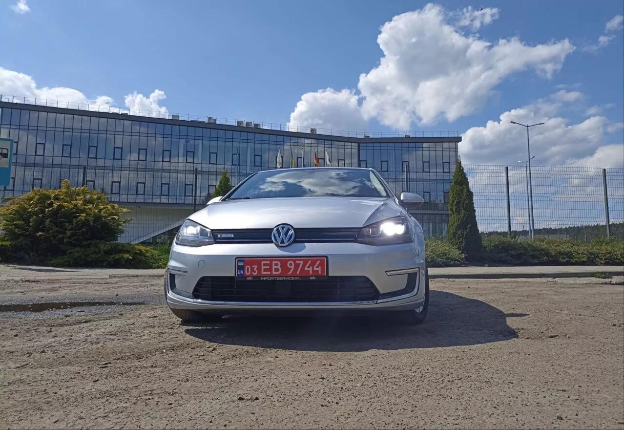 Volkswagen e-Golf  24 kWh 2014thumbnail21