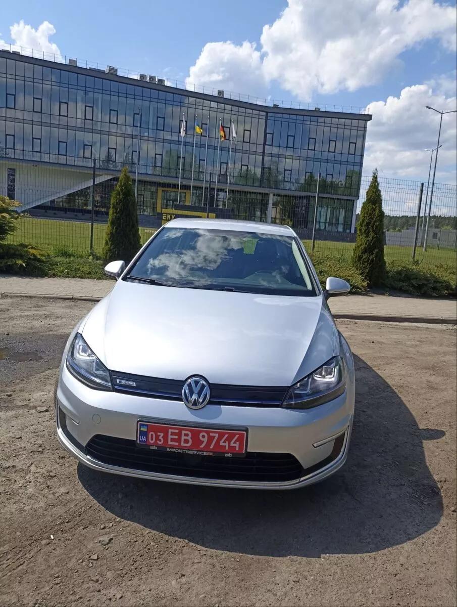 Volkswagen e-Golf  24 kWh 2014111