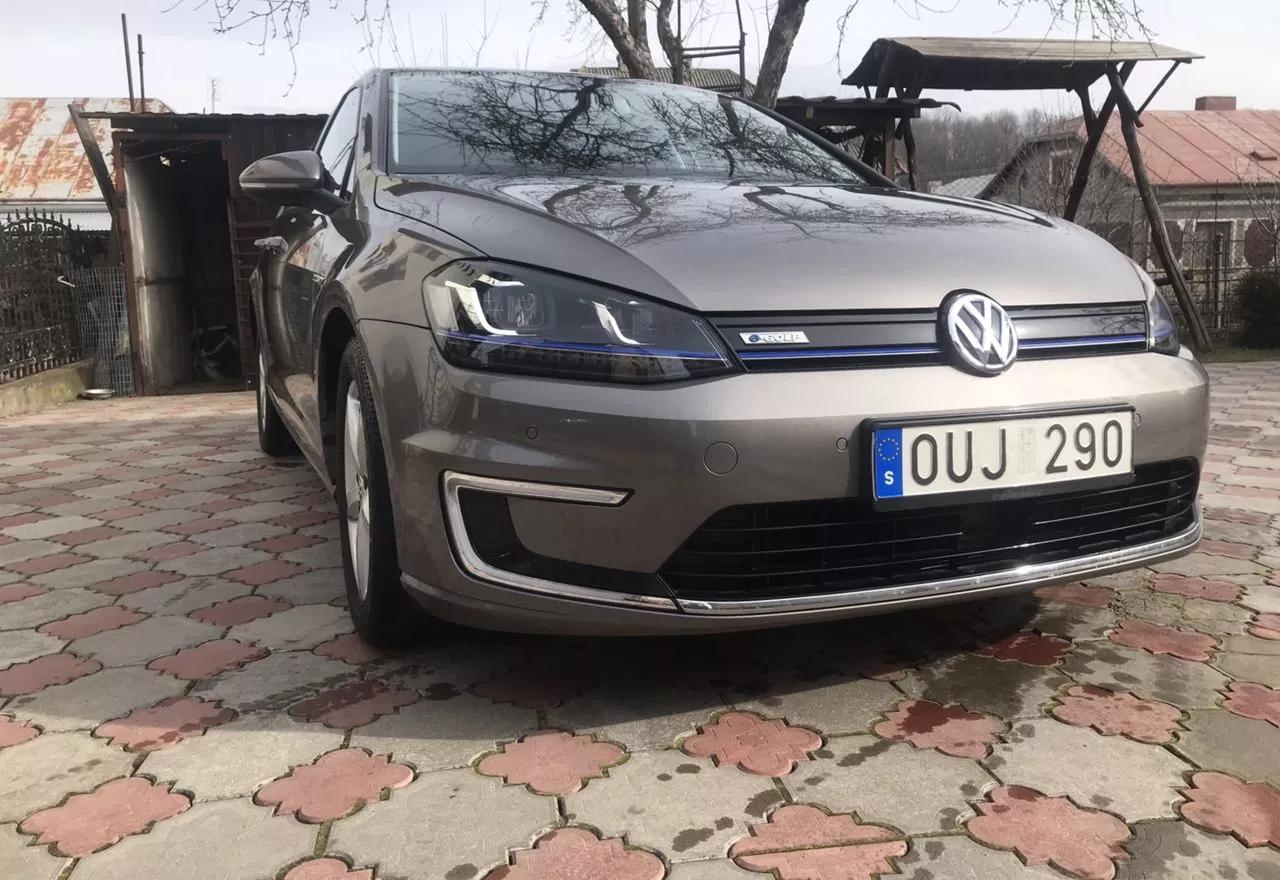 Volkswagen e-Golf  24 kWh 2015121