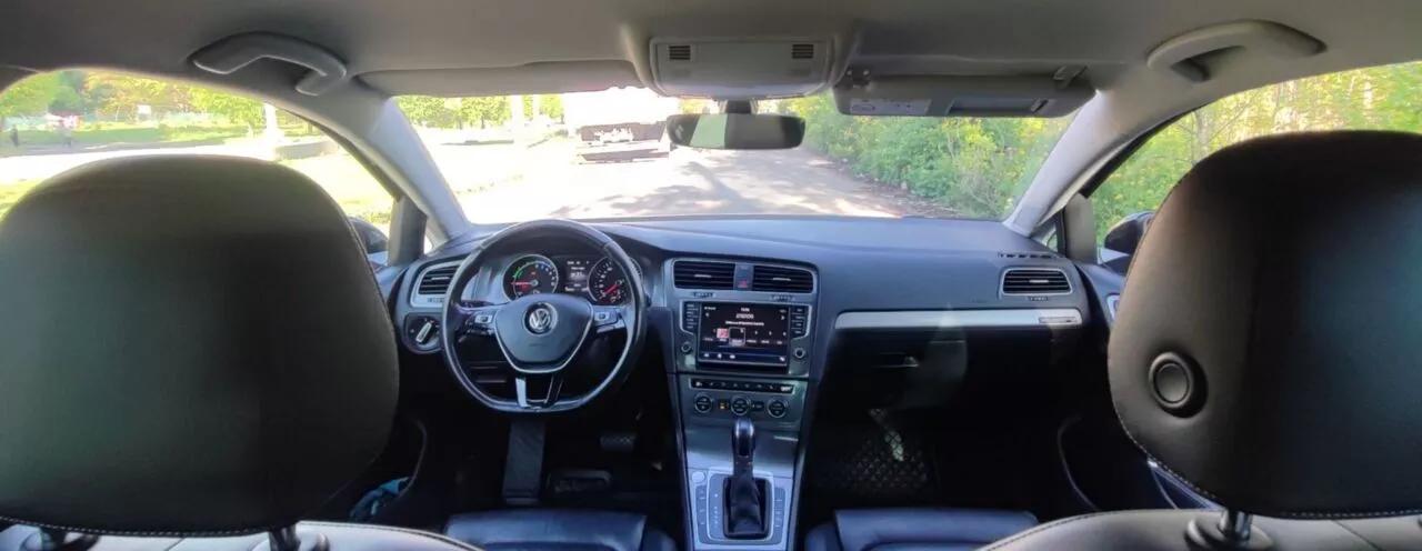 Volkswagen e-Golf  24 kWh 2017thumbnail221