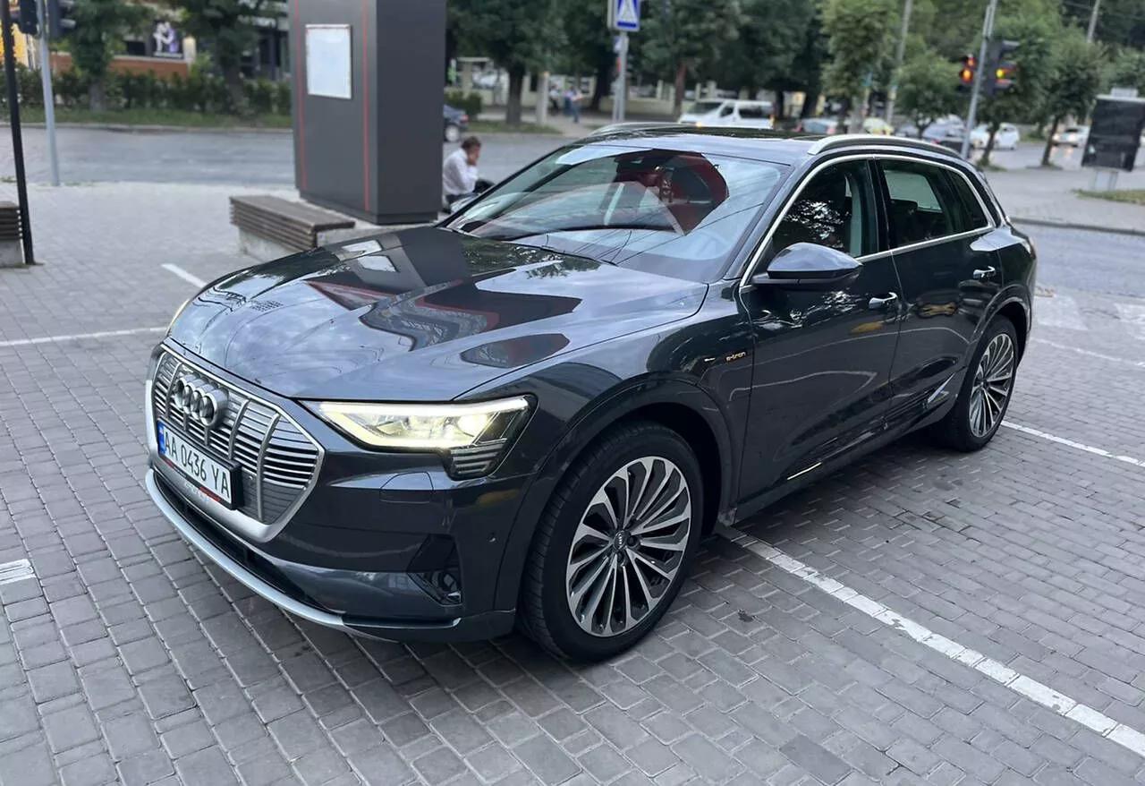 Audi E-tron  201901