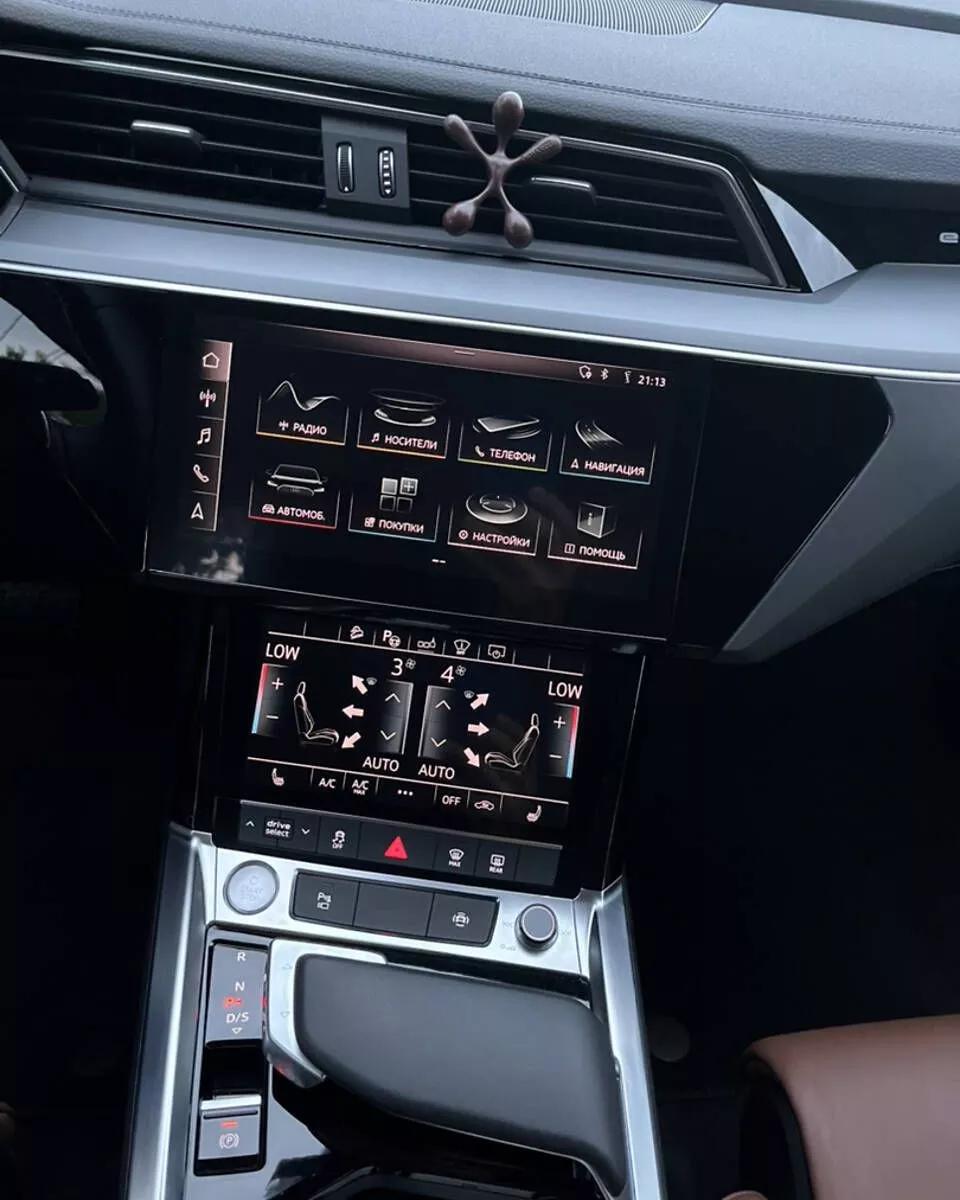 Audi E-tron  2019thumbnail131