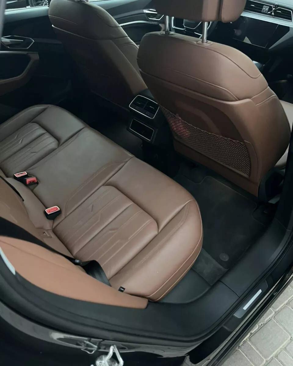 Audi E-tron  2019thumbnail281