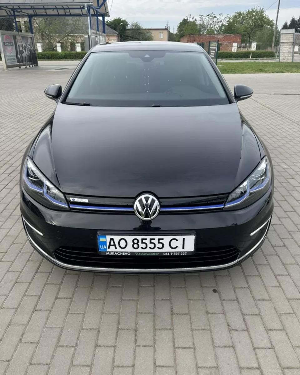Volkswagen e-Golf  36 kWh 201701