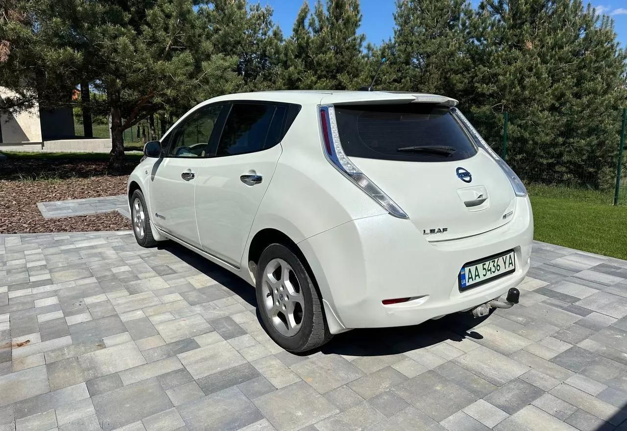 Nissan Leaf  24 kWh 201161