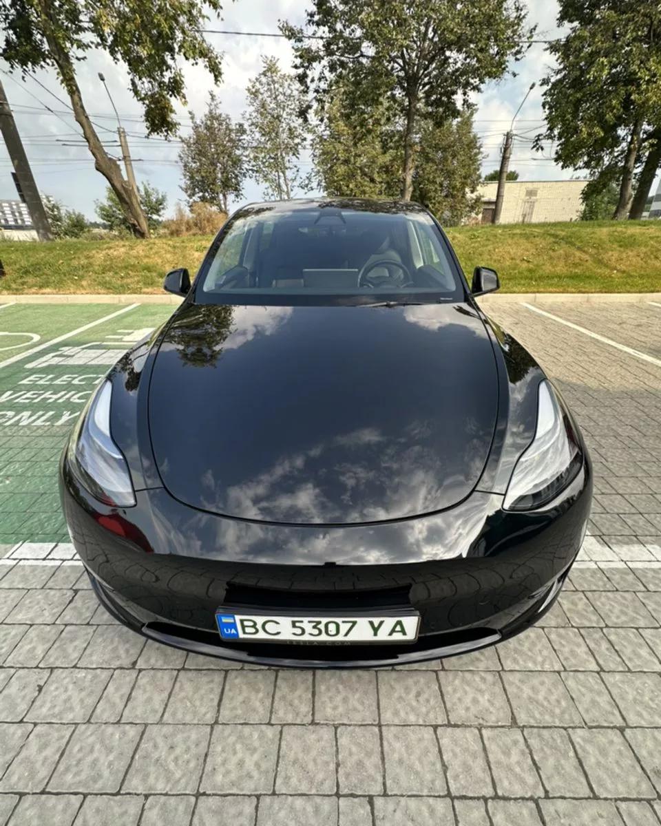 Tesla Model Y  80.5 kWh 202111