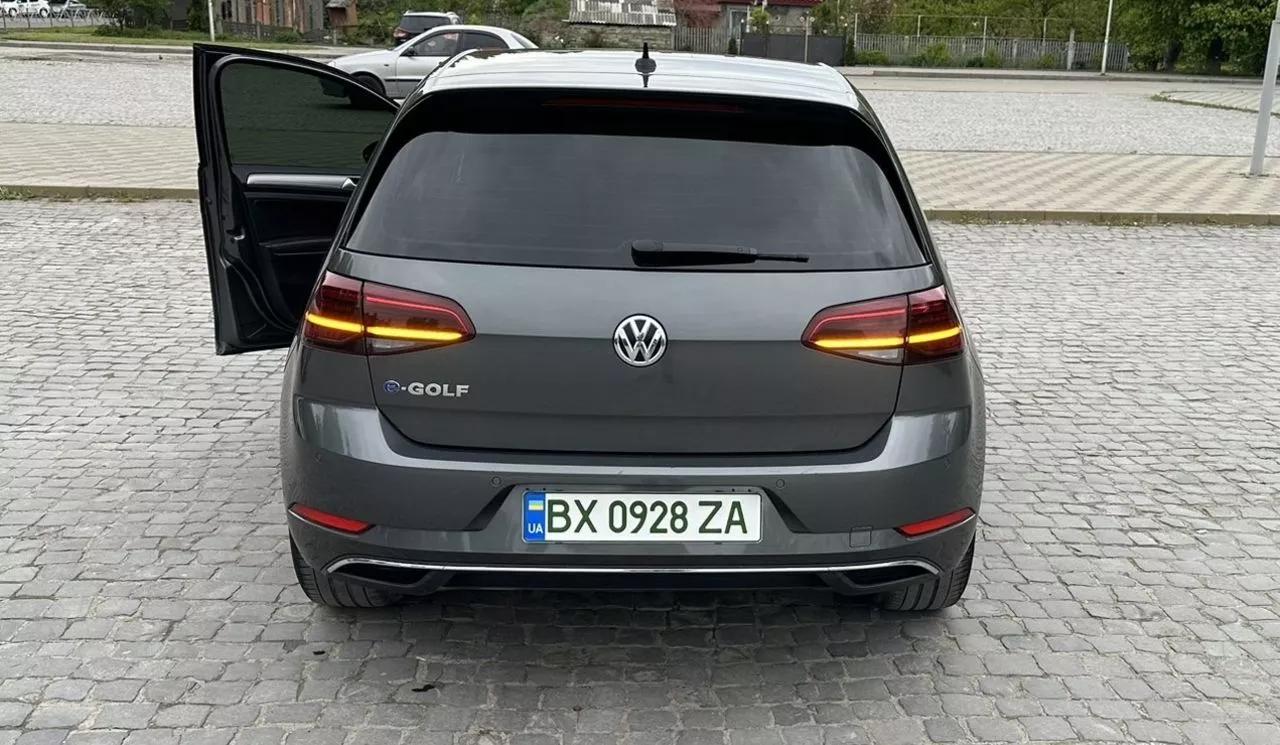 Volkswagen e-Golf  36 kWh 2018thumbnail71