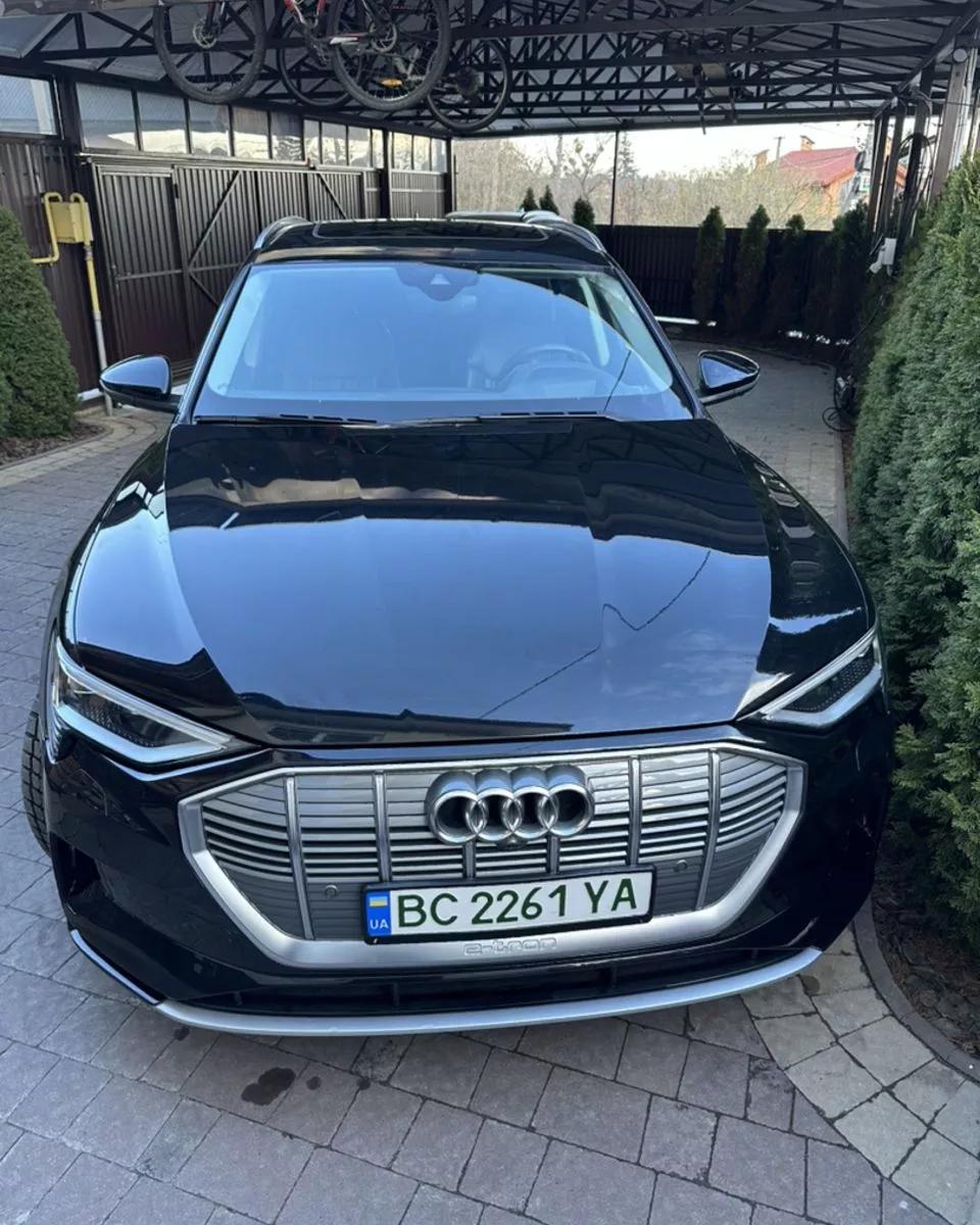 Audi E-tron  201901