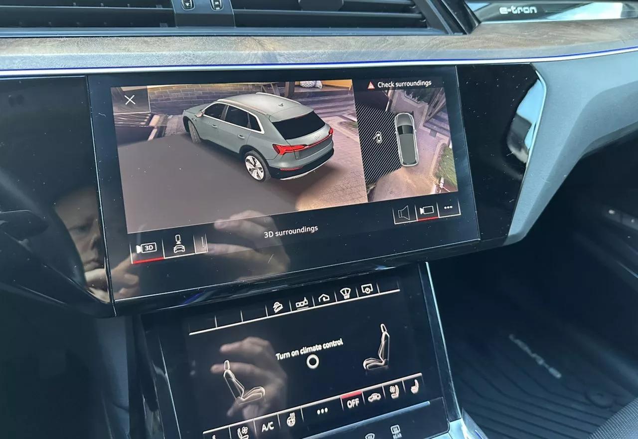 Audi E-tron  2019thumbnail161