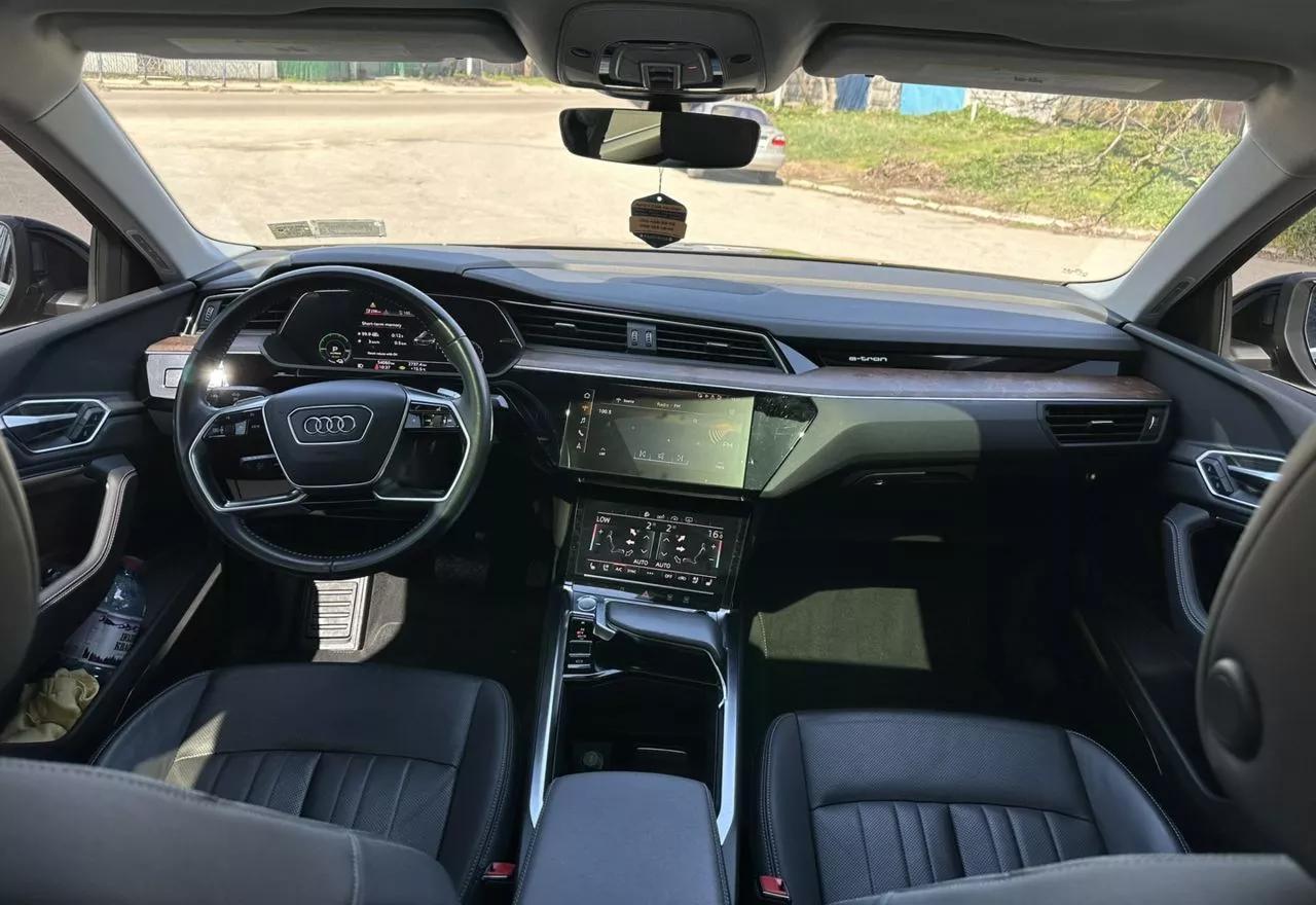 Audi E-tron  75 kWh 2020281