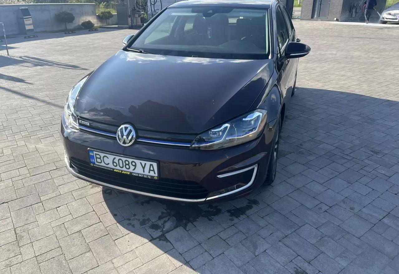 Volkswagen e-Golf  36 kWh 2018thumbnail11