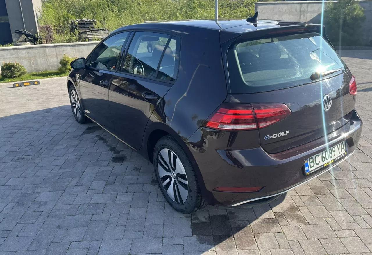 Volkswagen e-Golf  36 kWh 201851