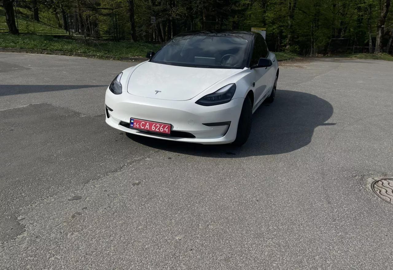 Tesla Model 3  82 kWh 2022thumbnail51