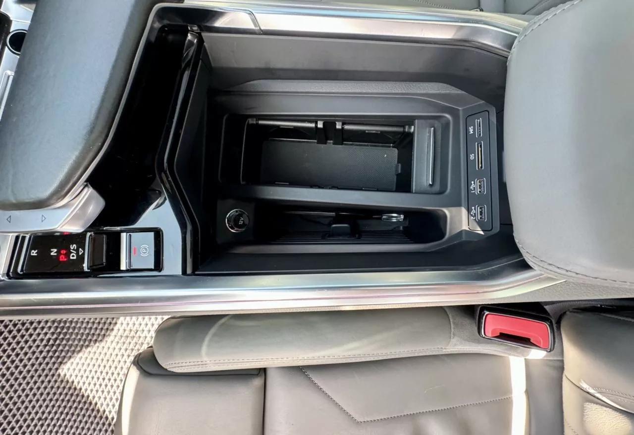 Audi E-tron  95 kWh 2018thumbnail241