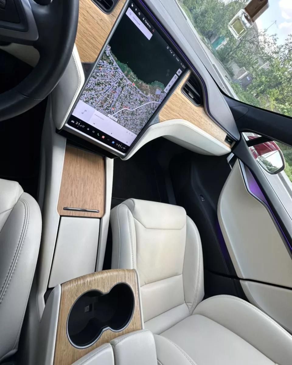 Tesla Model S  100 kWh 2019thumbnail101