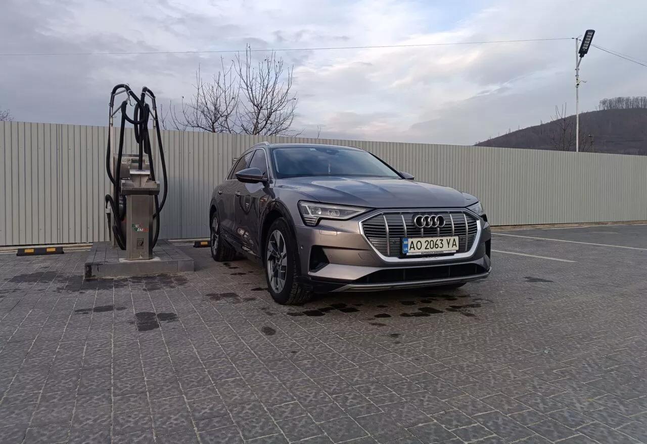 Audi E-tron  95 kWh 2020101