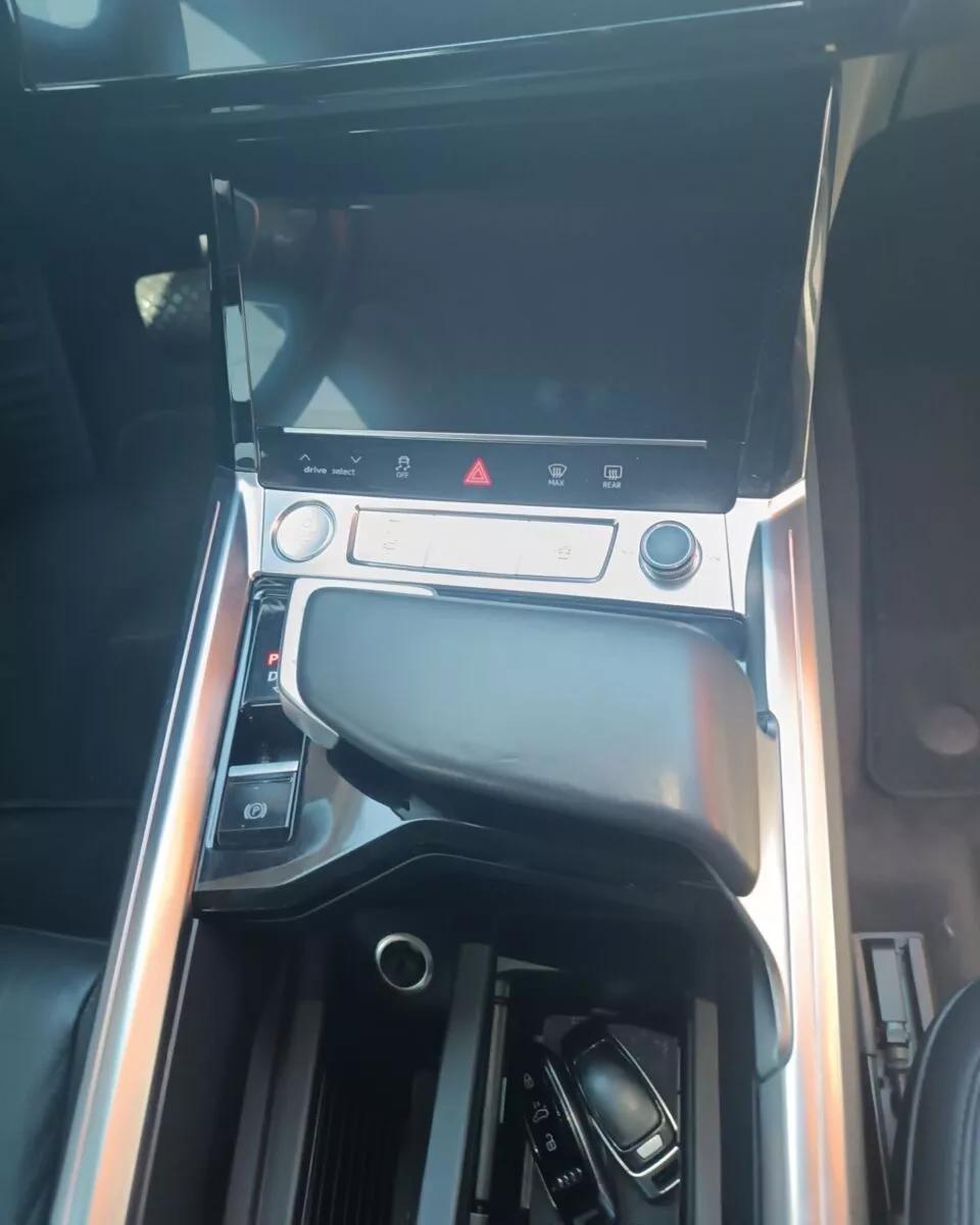 Audi E-tron  95 kWh 2020thumbnail241