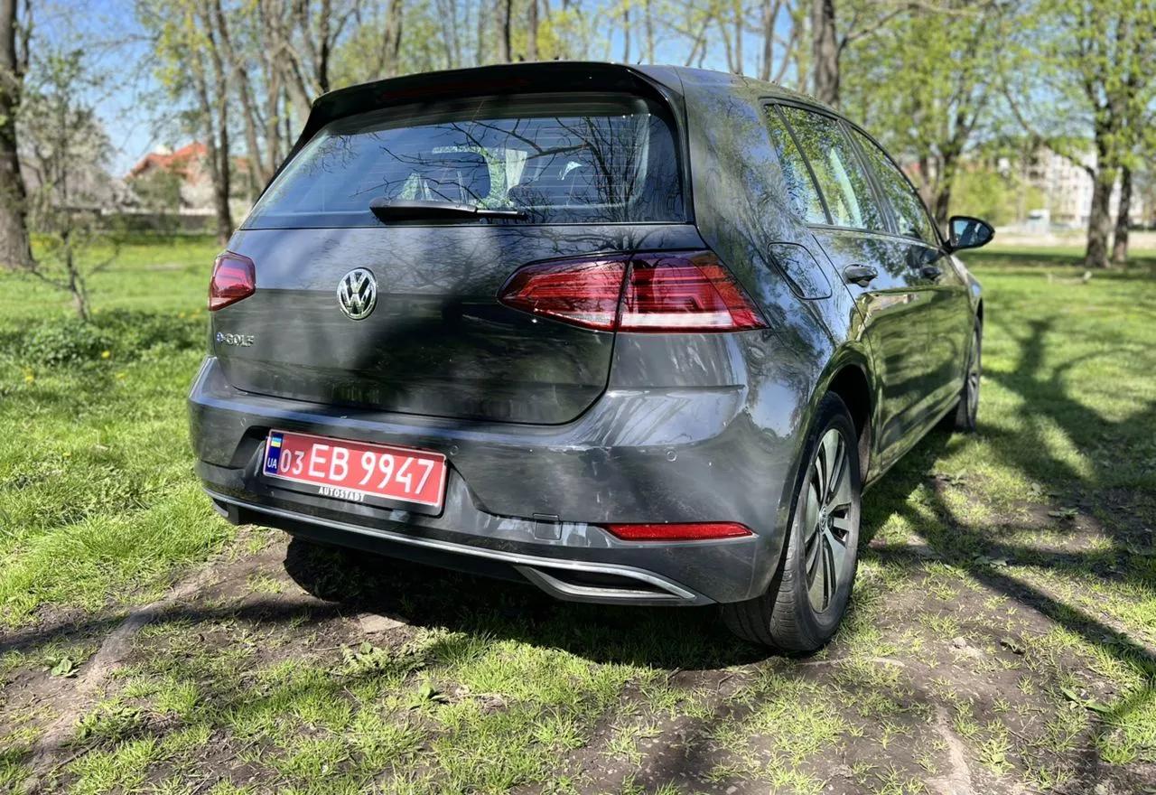 Volkswagen e-Golf  36 kWh 2020thumbnail161