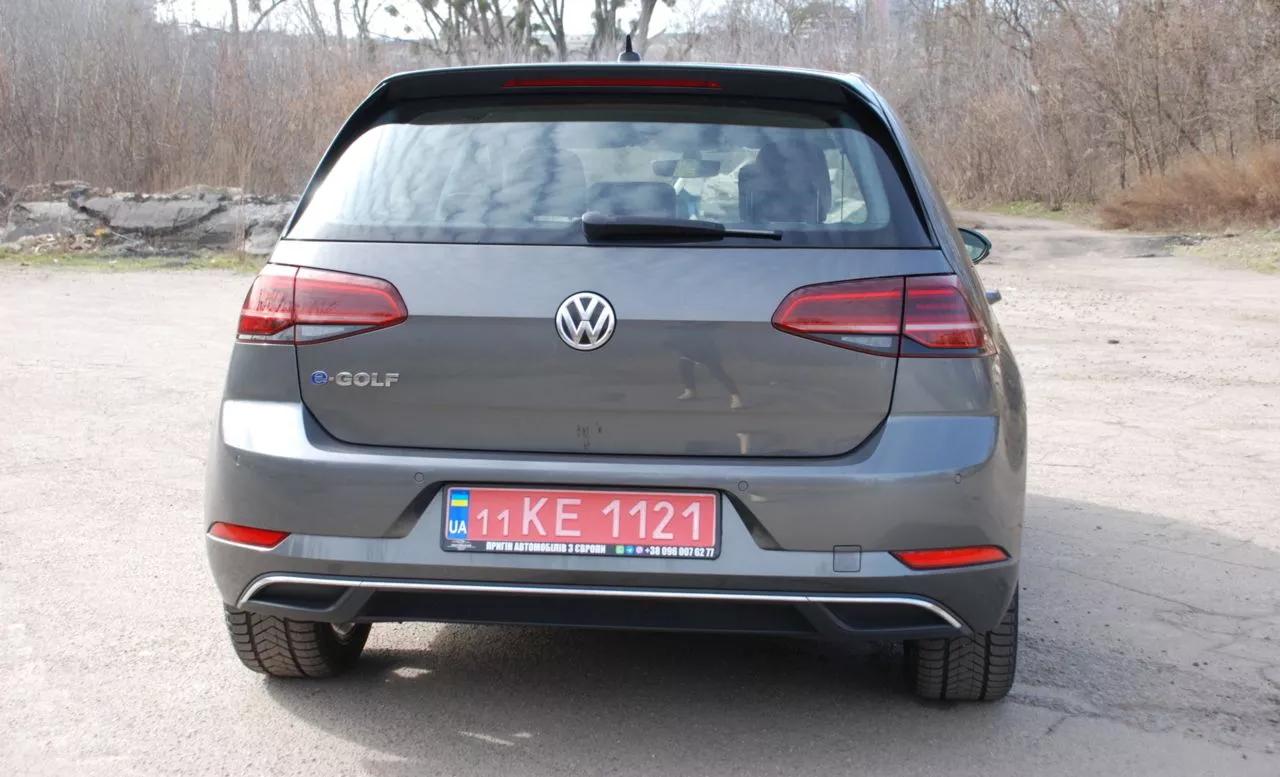 Volkswagen e-Golf  100 kWh 2018131