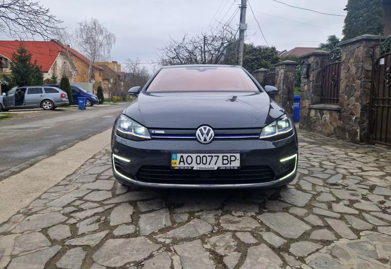 Volkswagen e-Golf  201861
