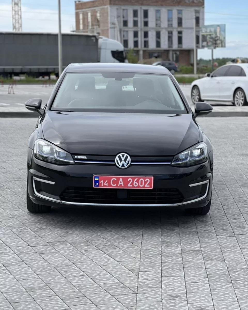 Volkswagen e-Golf  36 kWh 201821