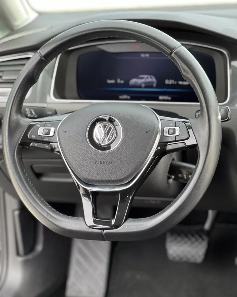 Volkswagen e-Golf  36 kWh 2018211