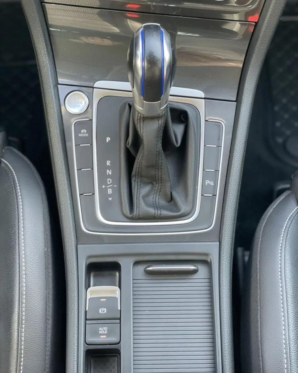 Volkswagen e-Golf  36 kWh 201851