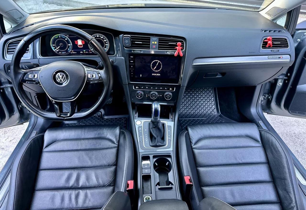 Volkswagen e-Golf  36 kWh 2019171