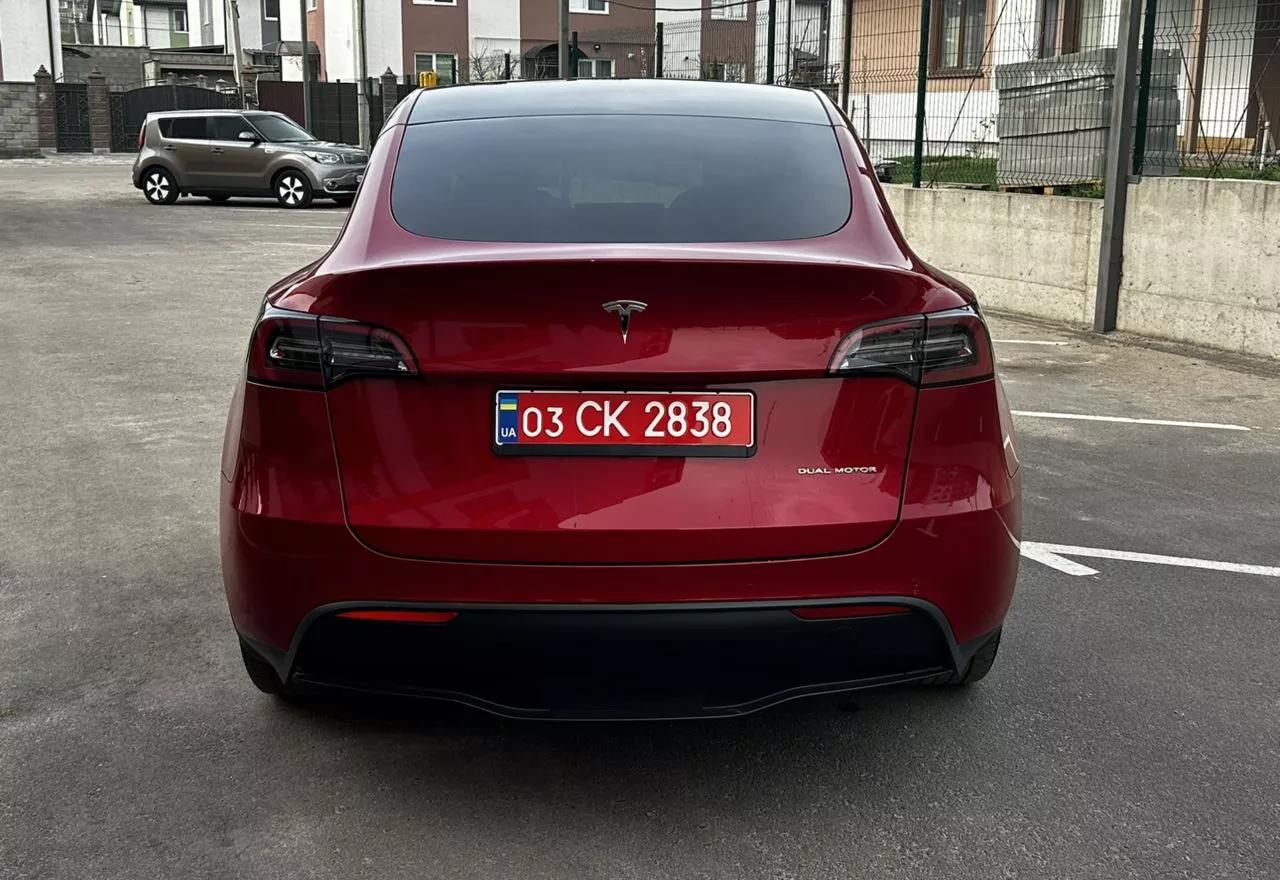 Tesla Model Y  75 kWh 2021thumbnail01