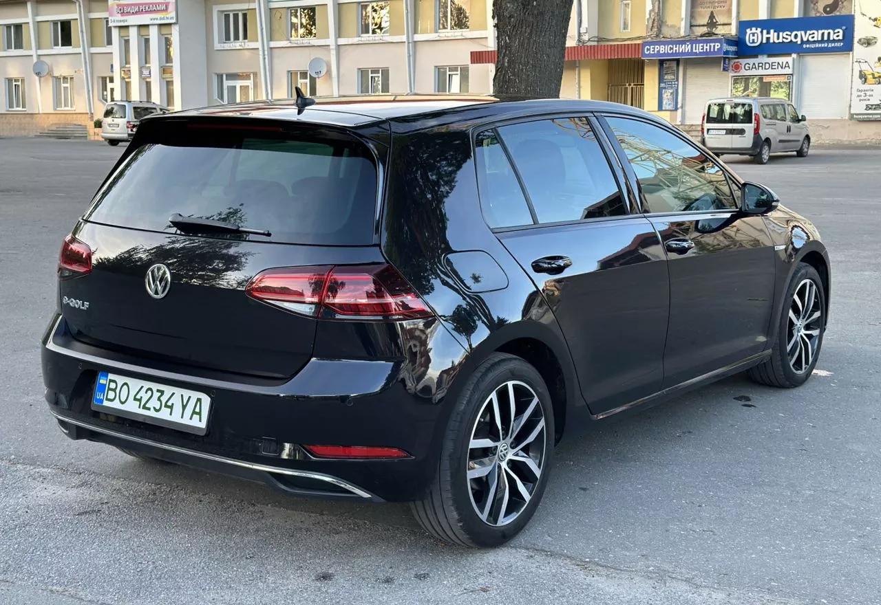 Volkswagen e-Golf  36 kWh 2019thumbnail61