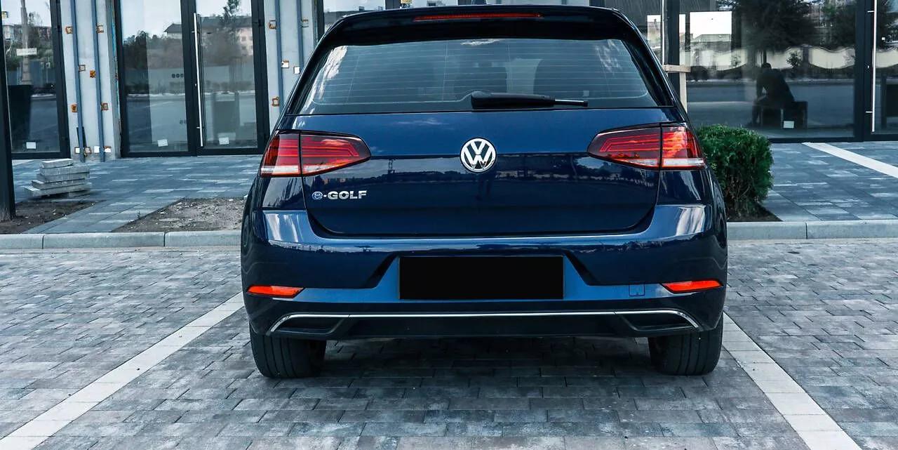 Volkswagen e-Golf  36 kWh 2019251