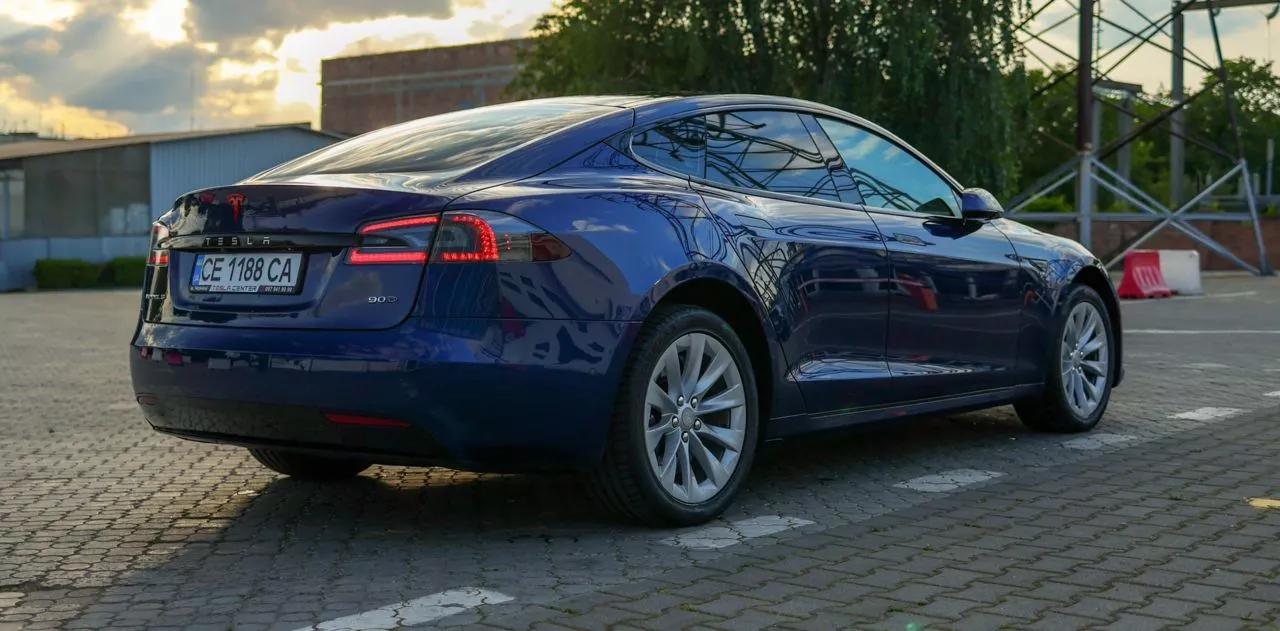 Tesla Model S  201661