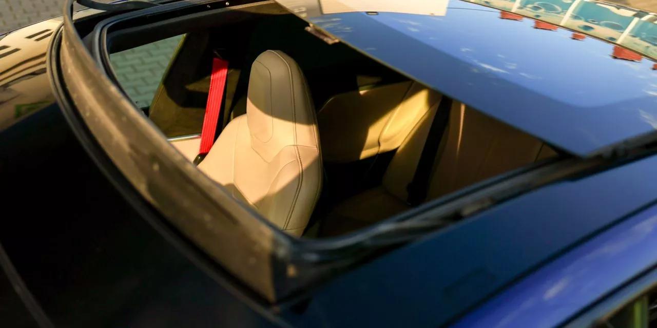 Tesla Model S  2016thumbnail131