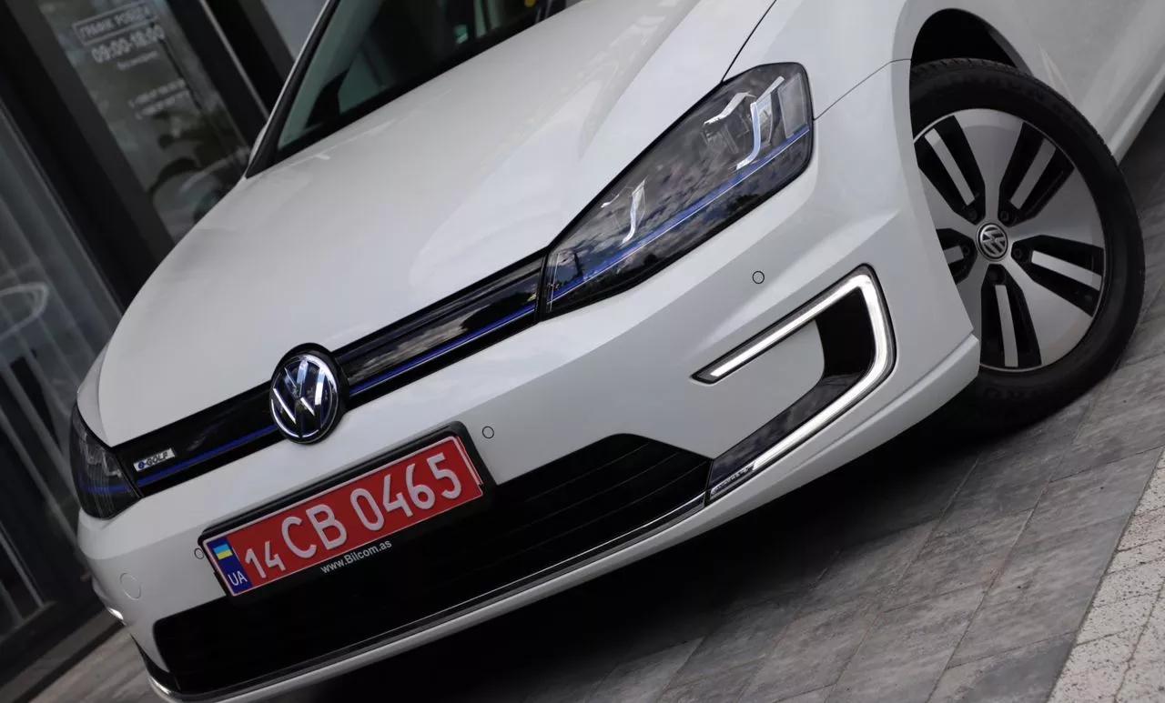 Volkswagen e-Golf  24 kWh 2015thumbnail41