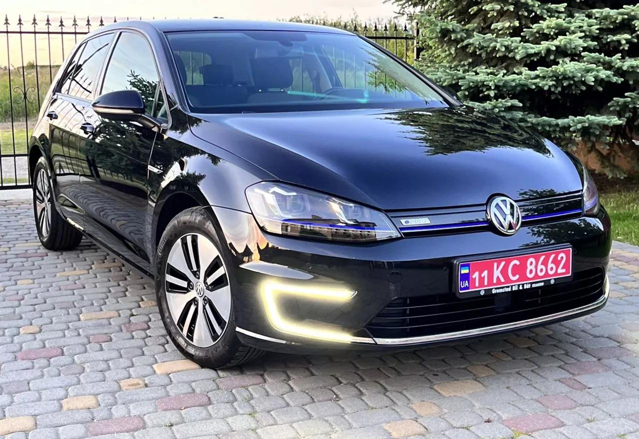 Volkswagen e-Golf  201501