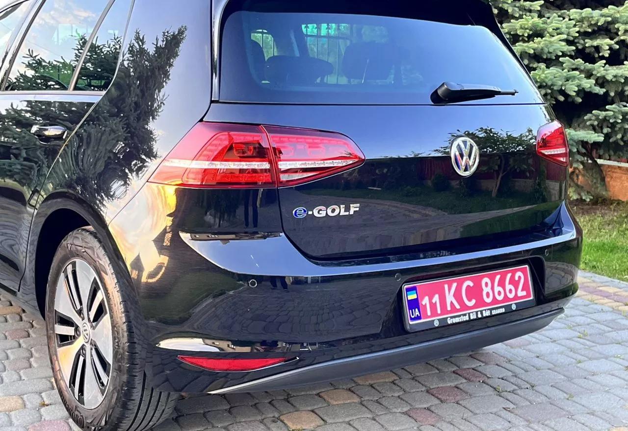Volkswagen e-Golf  2015281