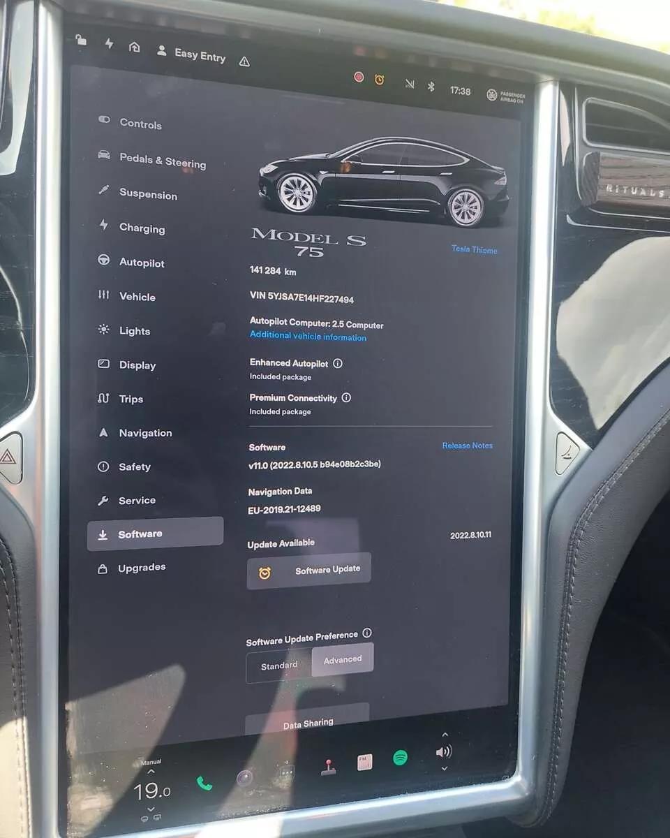 Tesla Model S  75 kWh 2017171