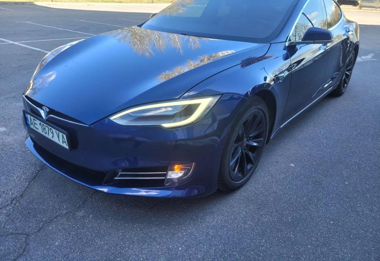 Tesla Model S  75 kWh 2018111