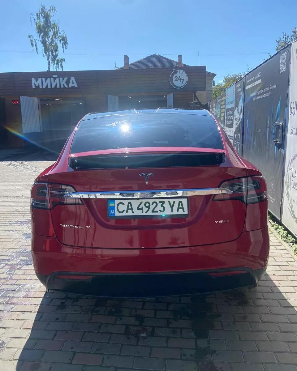 Tesla Model X  75 kWh 2018thumbnail31