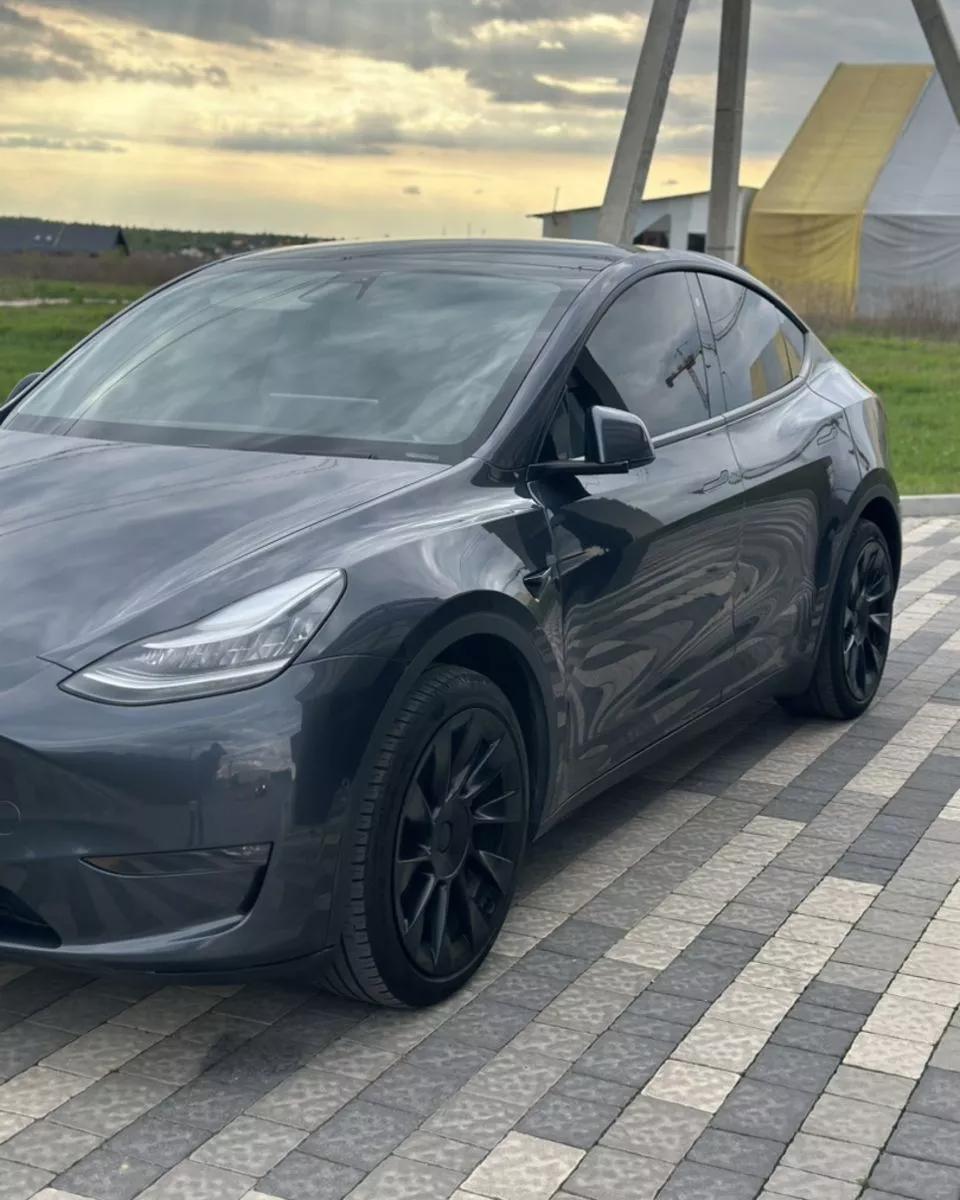 Tesla Model Y  82 kWh 2020thumbnail11