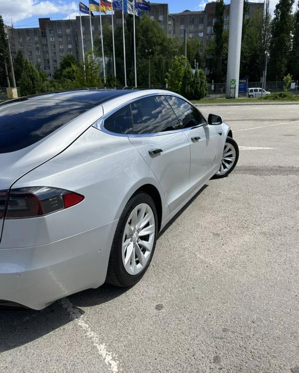 Tesla Model S  75 kWh 2016141