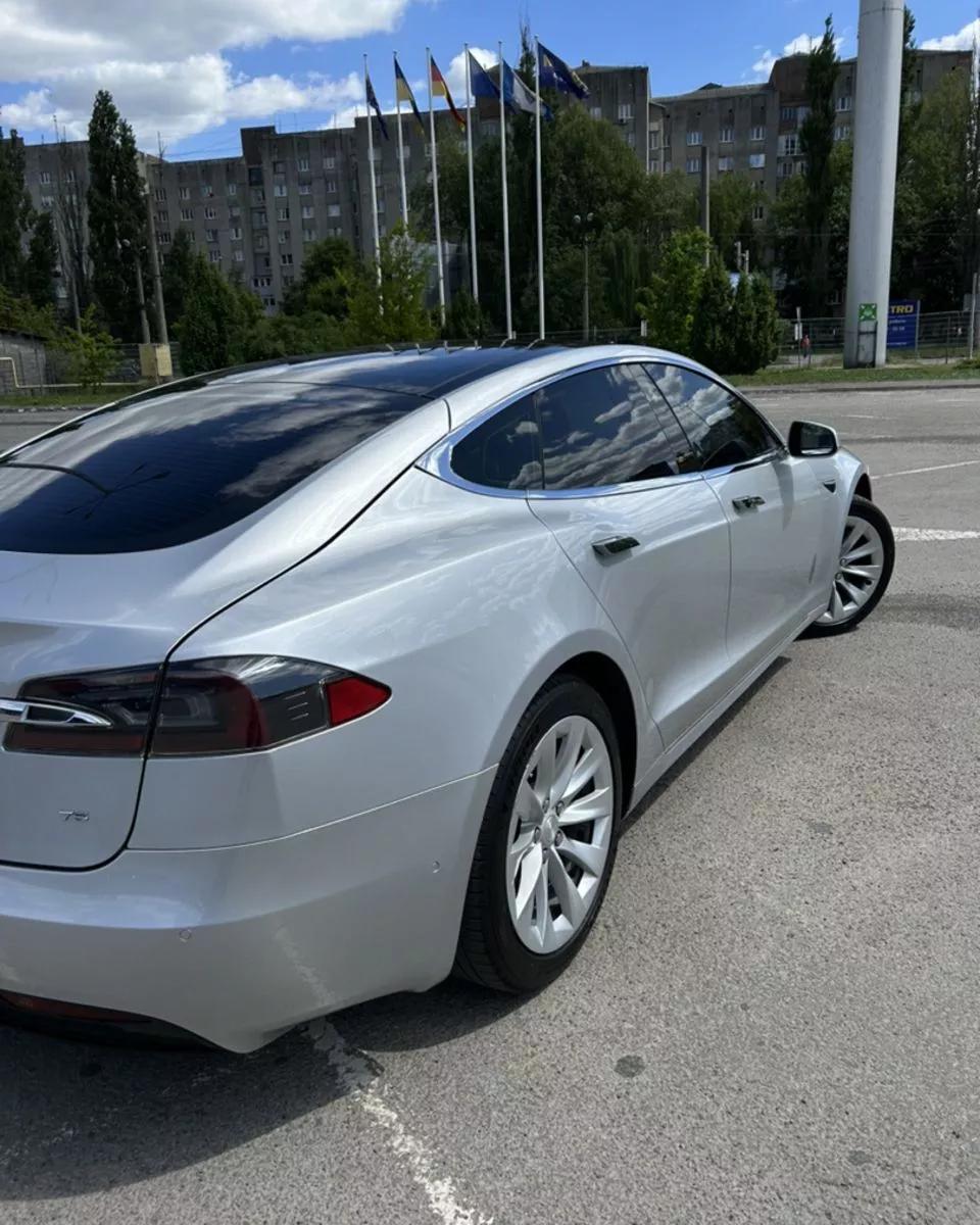 Tesla Model S  75 kWh 2016151